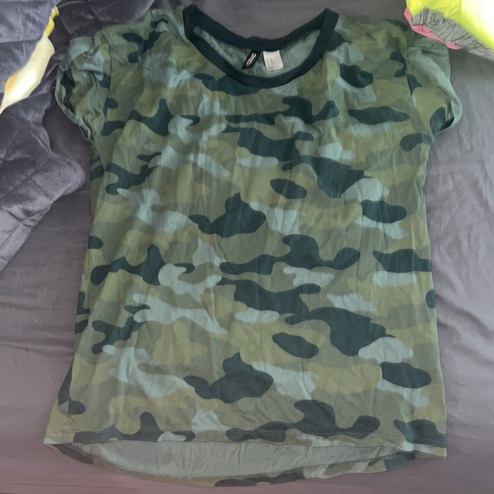 Nike bundle. - Picture 6 of 6